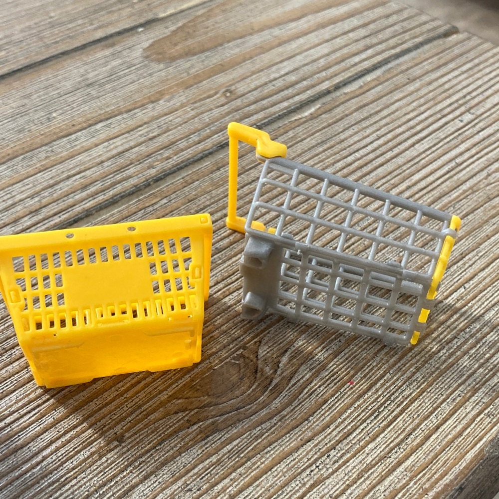 Mini brands bundle - Picture 15 of 15